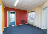 Te Huur: Foto Kantoorruimte aan de Oosteinde 2b en c in Roden