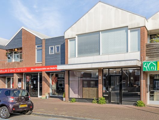 Hoofdfoto van Leek Boveneind 18a