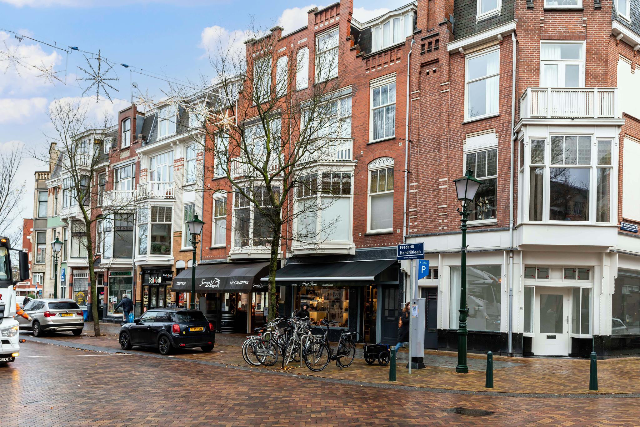 Te Huur: Foto Winkelruimte aan de Frederik Hendriklaan 72 in 's-Gravenhage