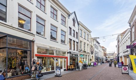 Te Koop: Foto Winkelruimte aan de Beukerstraat 38 in Zutphen