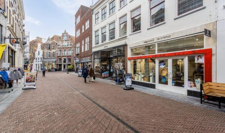 Te Koop: Foto Winkelruimte aan de Beukerstraat 38 in Zutphen