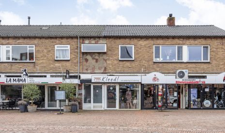 Te Huur: Foto Winkelruimte aan de Heerestraat 30 in Roden