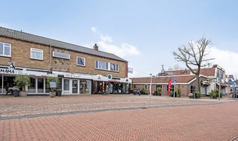 Te Huur: Foto Winkelruimte aan de Heerestraat 30 in Roden
