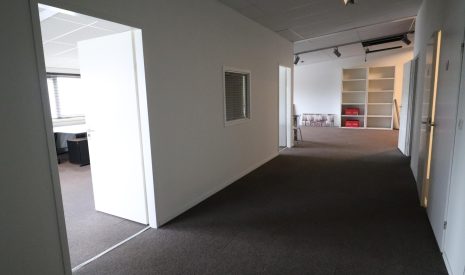 Te Huur: Foto Kantoorruimte aan de Bolderweg 40A in Lelystad