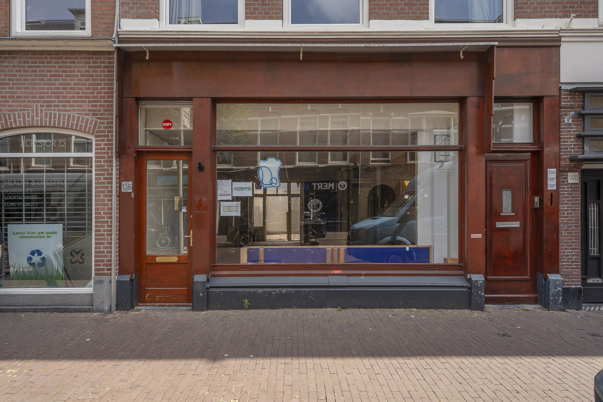 Te Koop: Foto Winkelruimte aan de Weimarstraat 136 in 's-Gravenhage