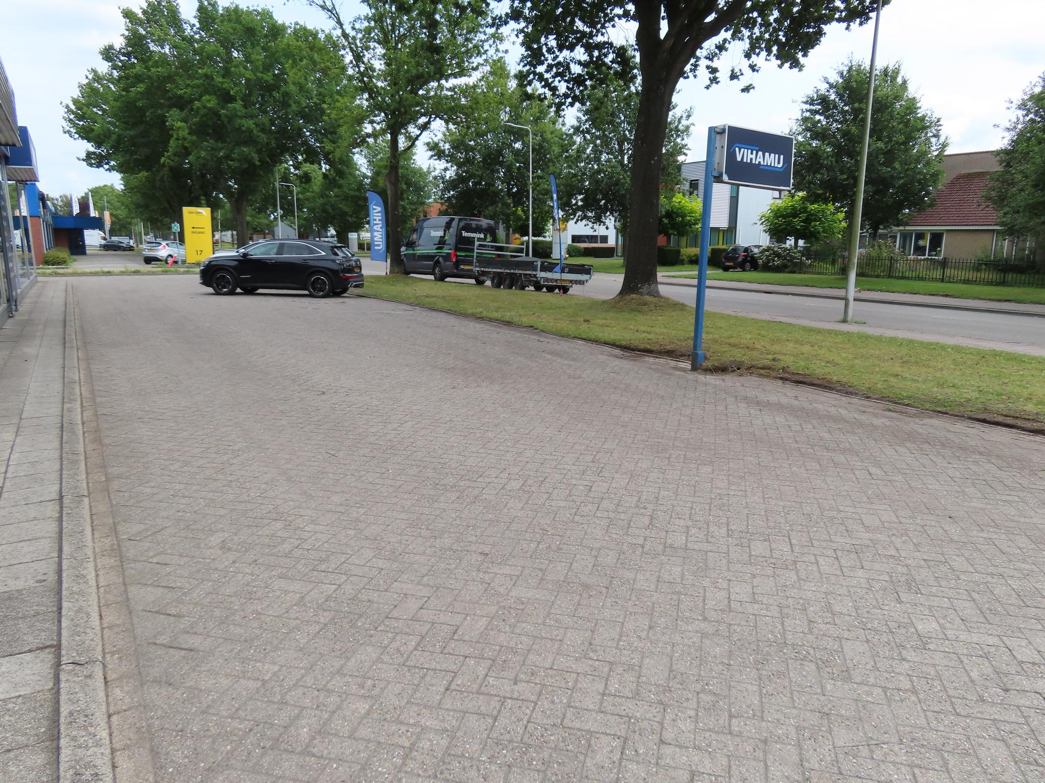 Te Huur: Foto Bedrijfsruimte aan de Stephensonstraat 15 in Hoogeveen