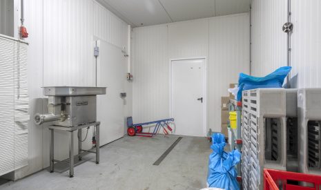 Te Koop: Foto Bedrijfsruimte aan de Werfweg 78 in Lelystad