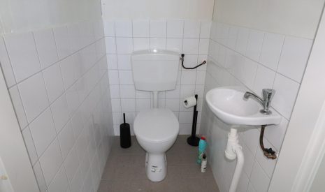 Te Huur: Foto Bedrijfsruimte aan de De Tjonger 16G in Dronten