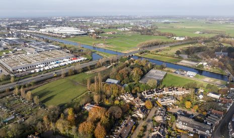 Te : Foto  aan de Oegstgeest in Oegstgeest
