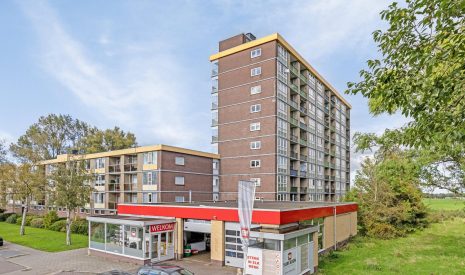 Hoofdfoto van Krommenie Lisdoddelaan 62