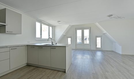 Te koop: Foto Appartement aan de Reghthuysplein 25 in Nieuwkoop
