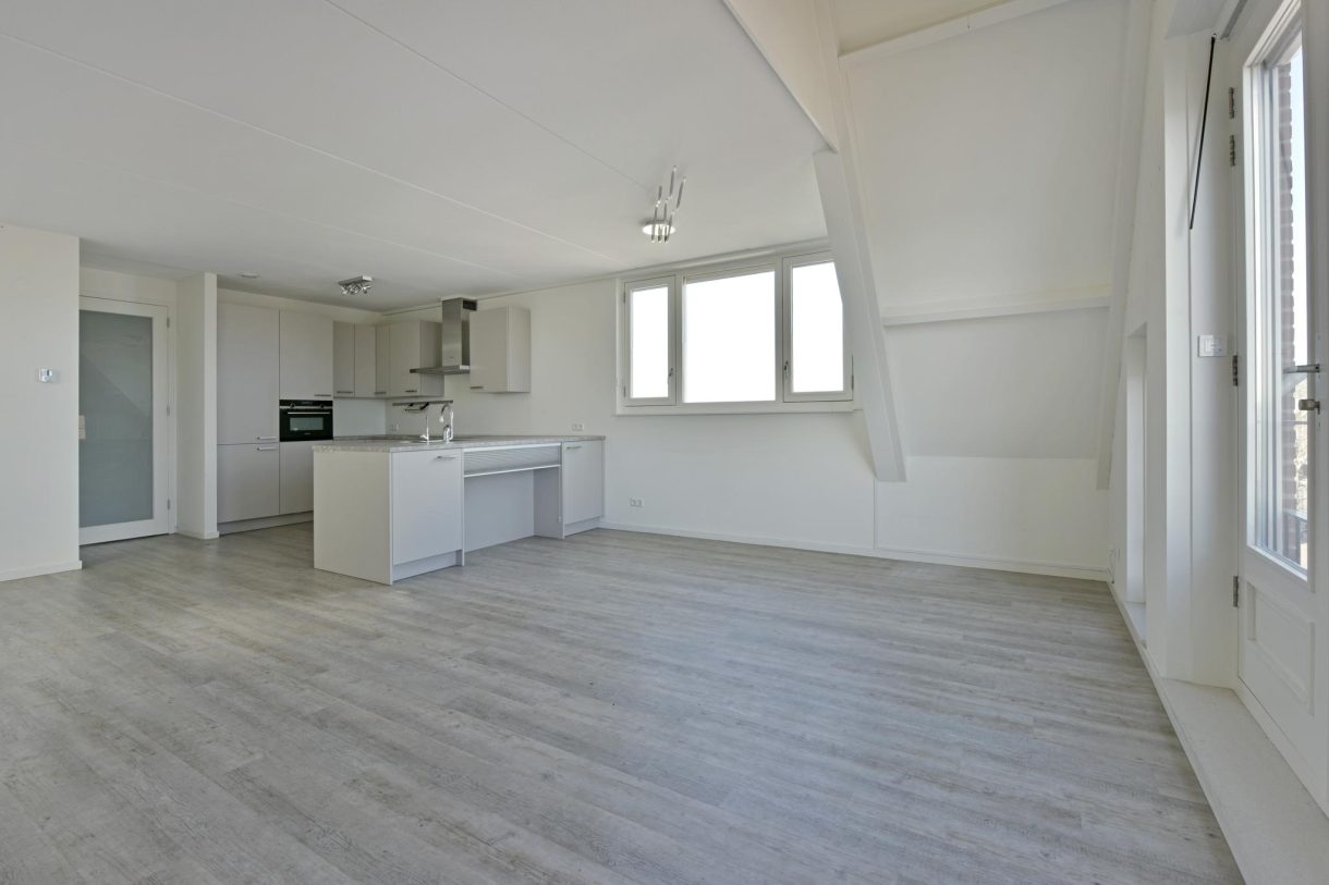 Te koop: Foto Appartement aan de Reghthuysplein 25 in Nieuwkoop