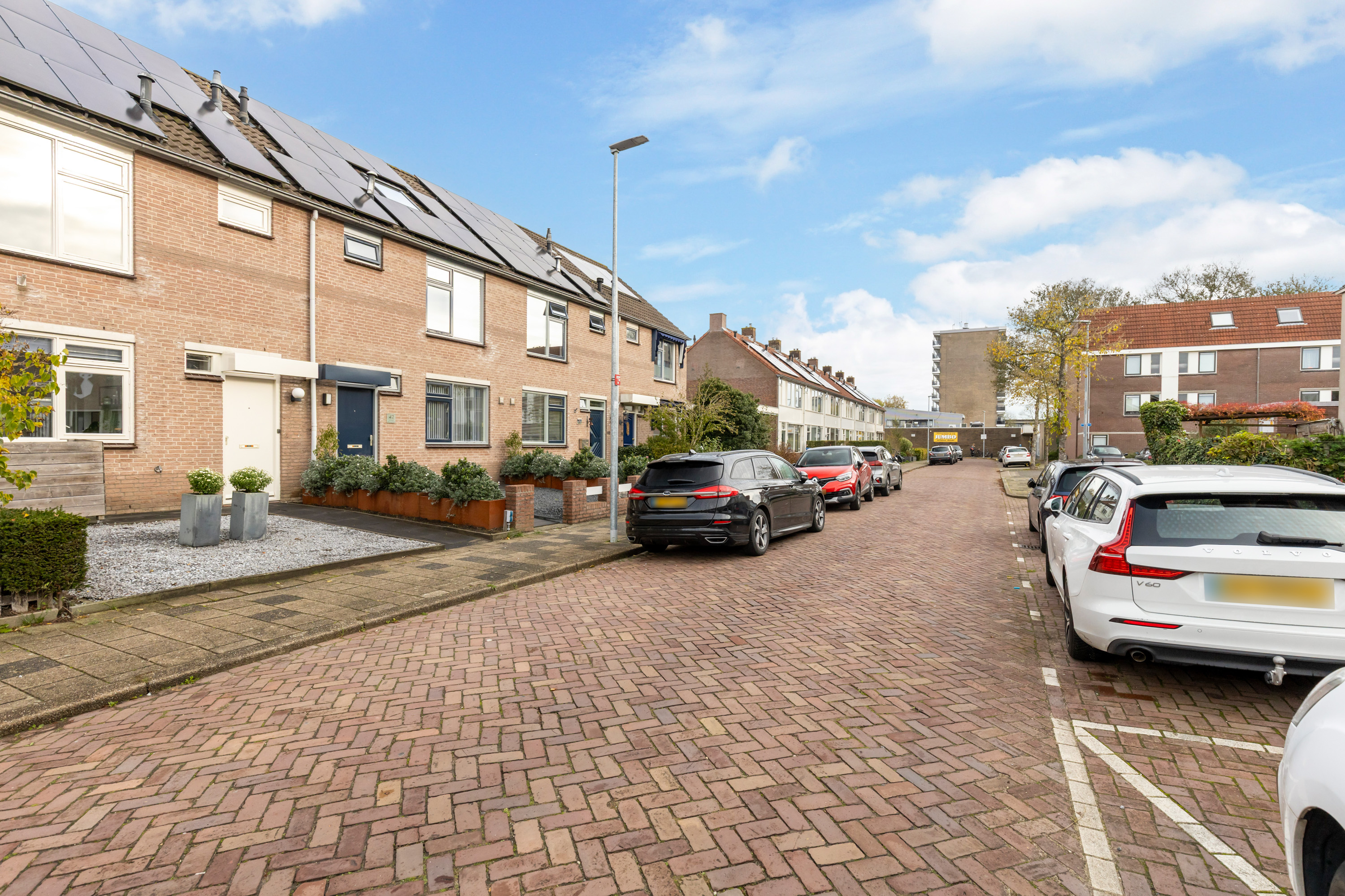 Te koop: Foto Woonhuis aan de Anton Mauvestraat 44 in Woerden