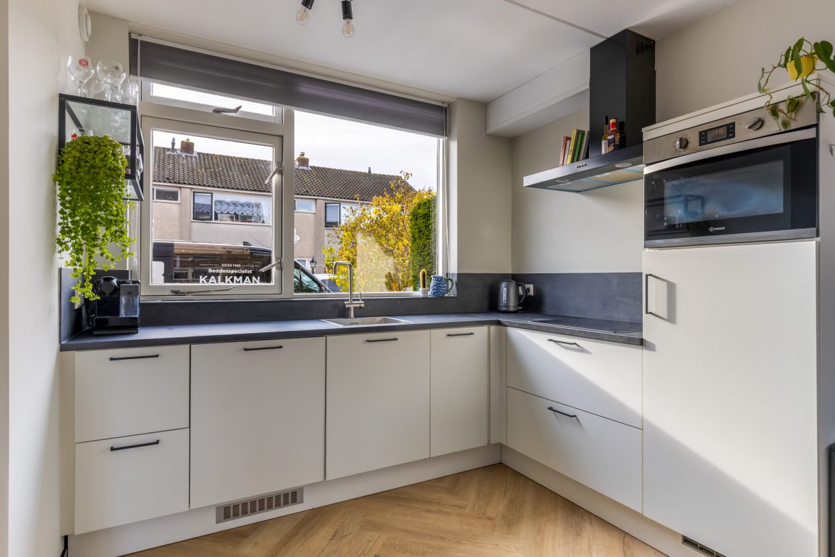 Te koop: Foto Woonhuis aan de Anton Mauvestraat 44 in Woerden