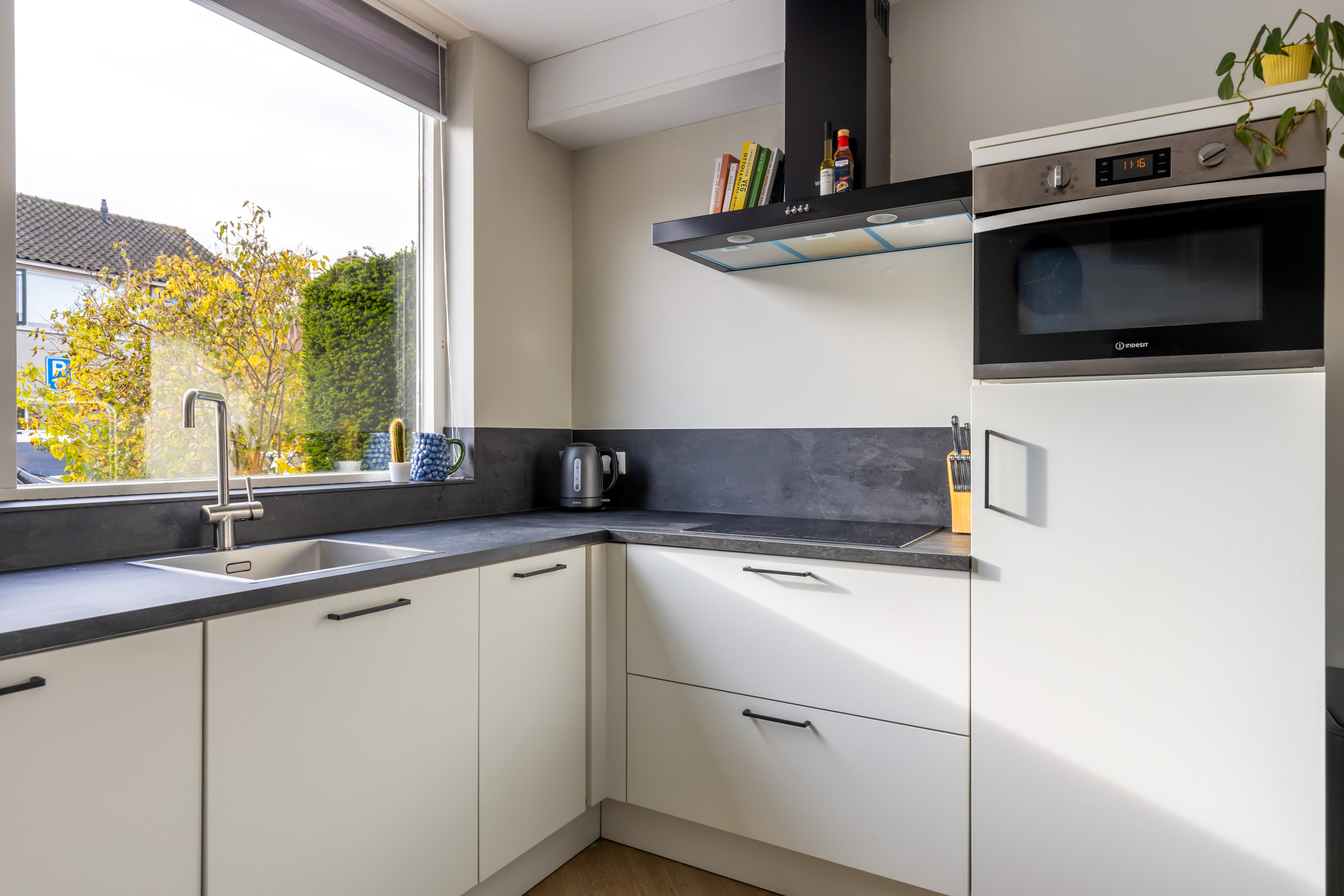 Te koop: Foto Woonhuis aan de Anton Mauvestraat 44 in Woerden