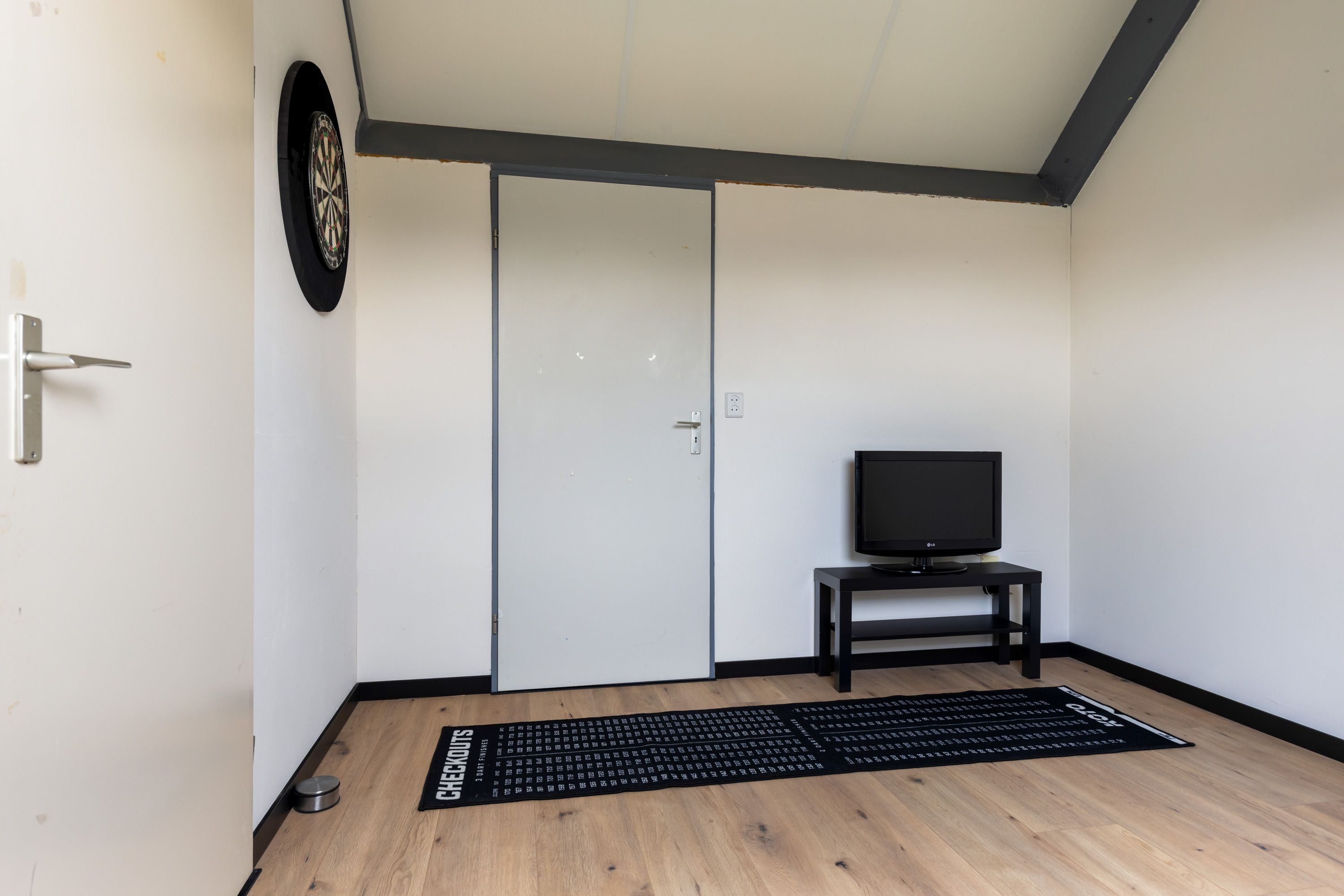 Te koop: Foto Woonhuis aan de Anton Mauvestraat 44 in Woerden