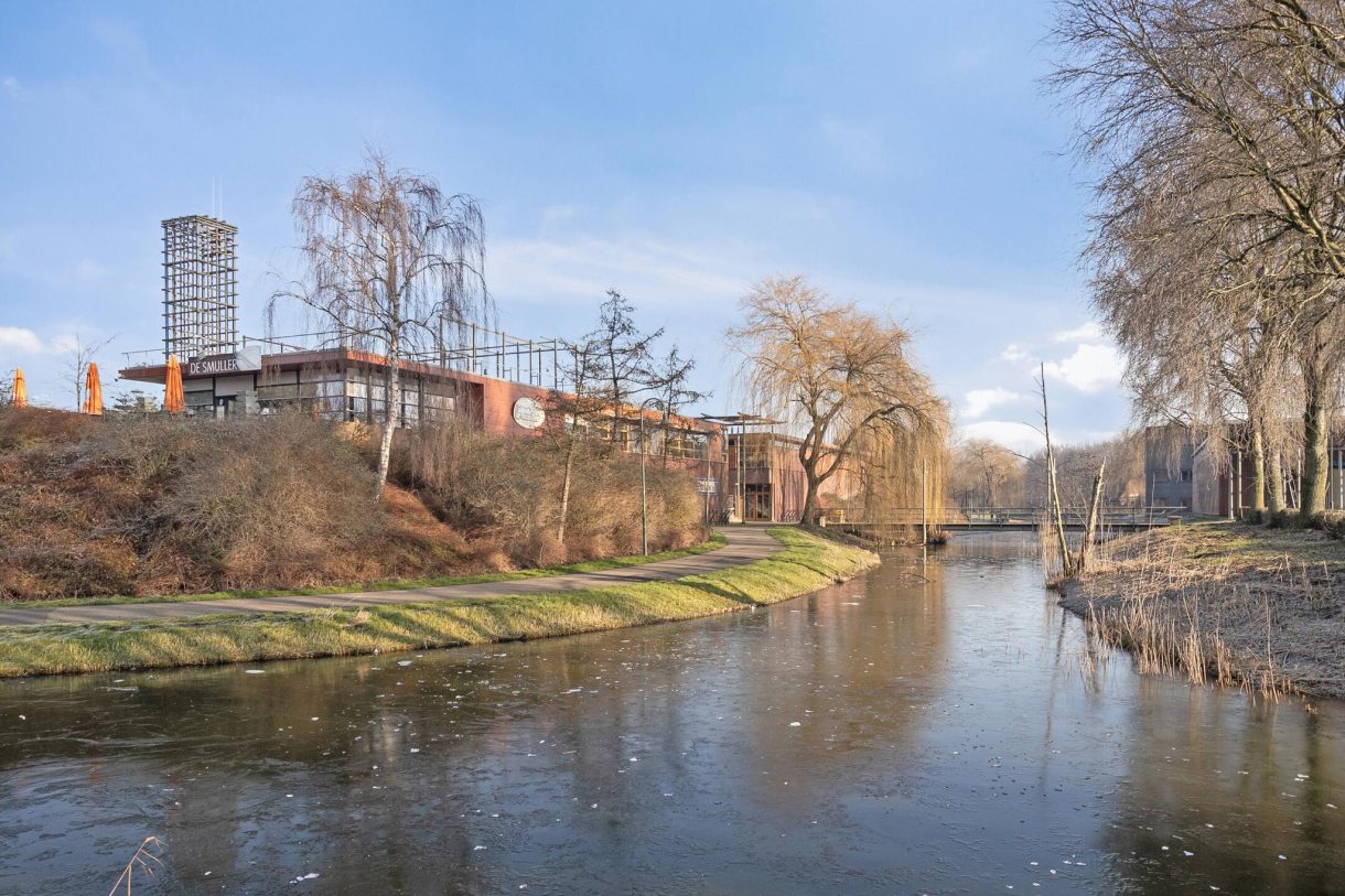 Te koop: Foto Woonhuis aan de Dierdonklaan 100 in Helmond