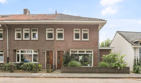 koop  's-Hertogenbosch  Pastoor Schutjesstraat 1 – Hoofdfoto