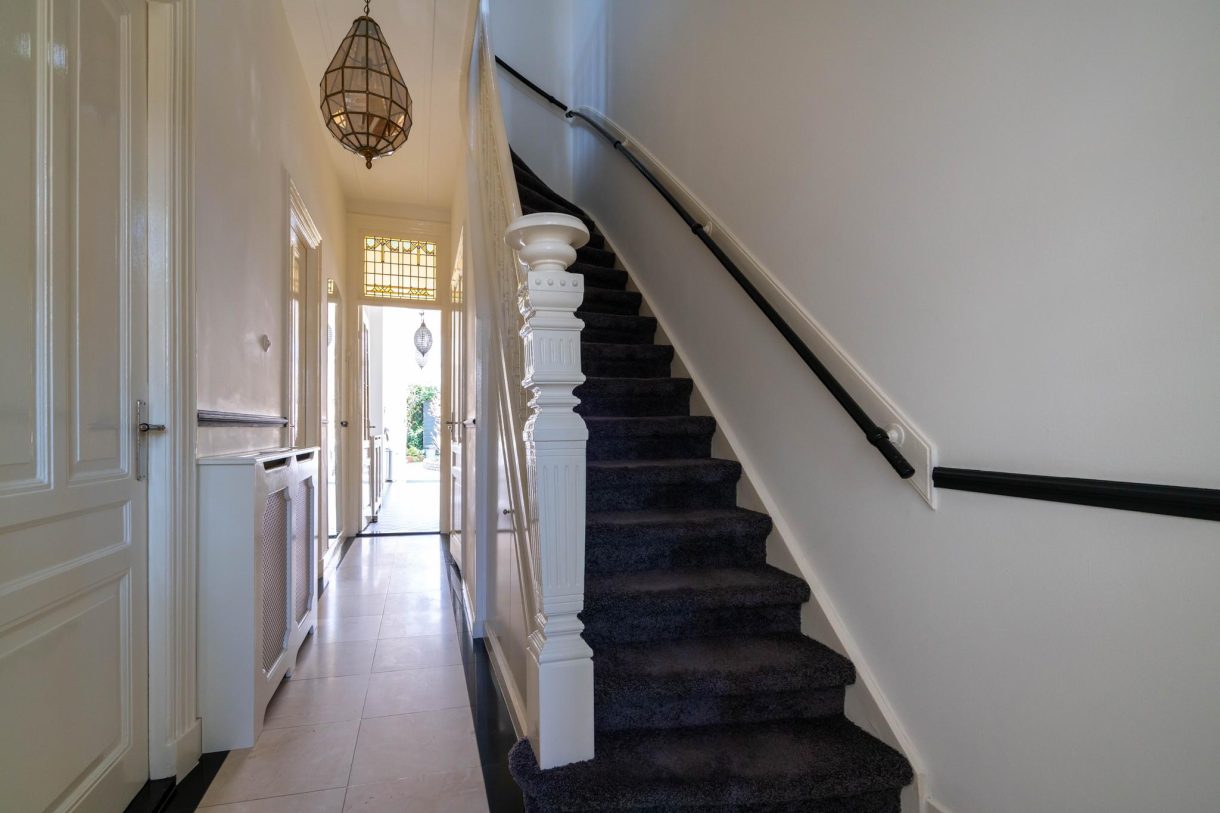 Te koop: Foto Woonhuis aan de Van Boetzelaerlaan 62 in 's-Gravenhage