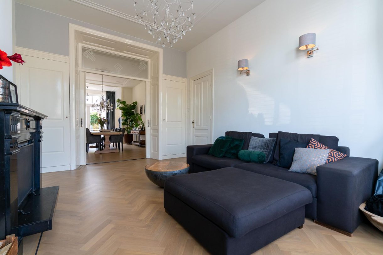 Te koop: Foto Woonhuis aan de Van Boetzelaerlaan 62 in 's-Gravenhage