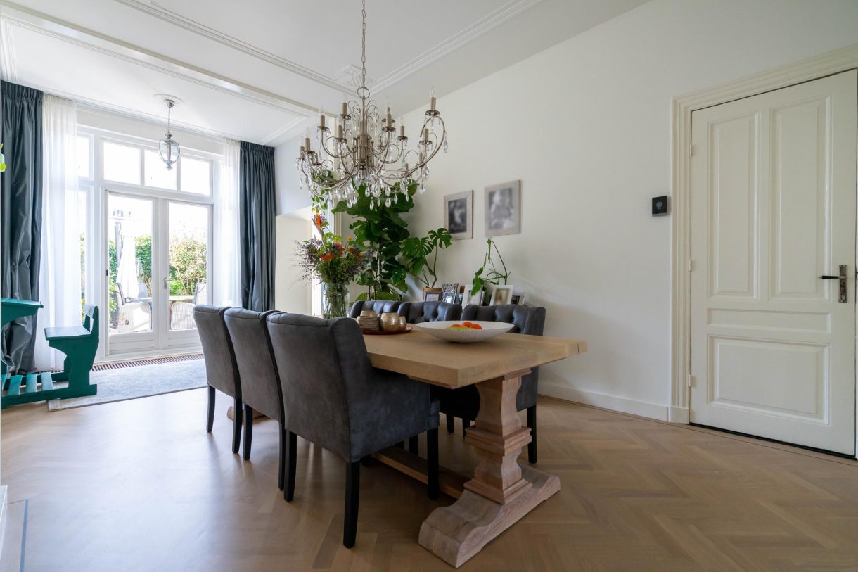 Te koop: Foto Woonhuis aan de Van Boetzelaerlaan 62 in 's-Gravenhage