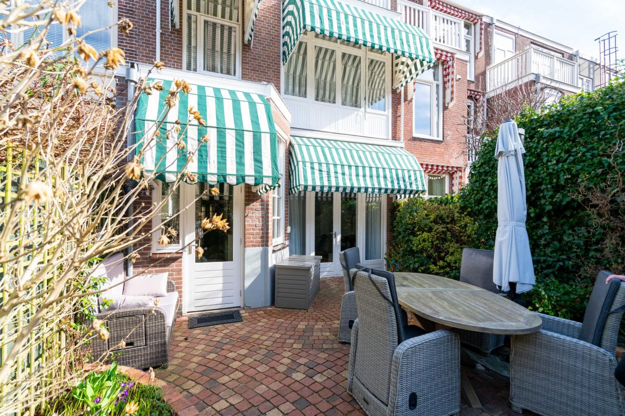 Te koop: Foto Woonhuis aan de Van Boetzelaerlaan 62 in 's-Gravenhage