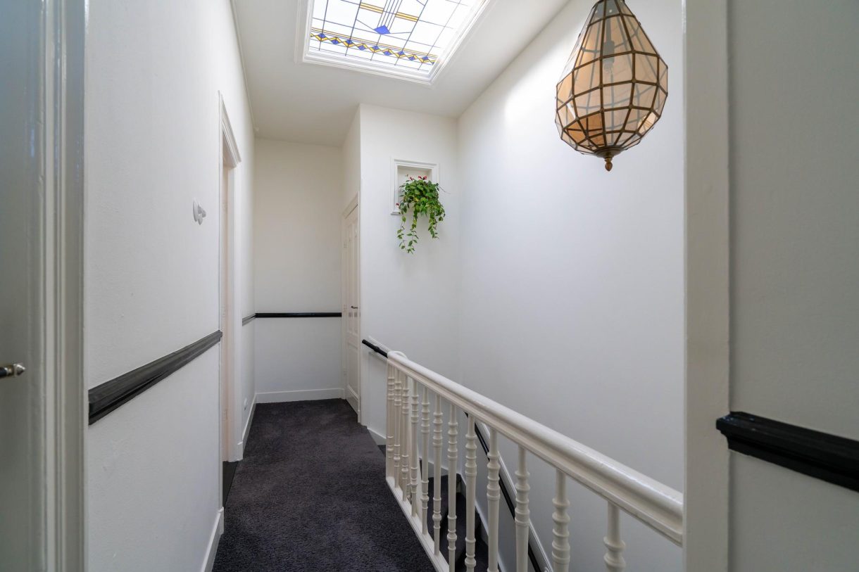 Te koop: Foto Woonhuis aan de Van Boetzelaerlaan 62 in 's-Gravenhage