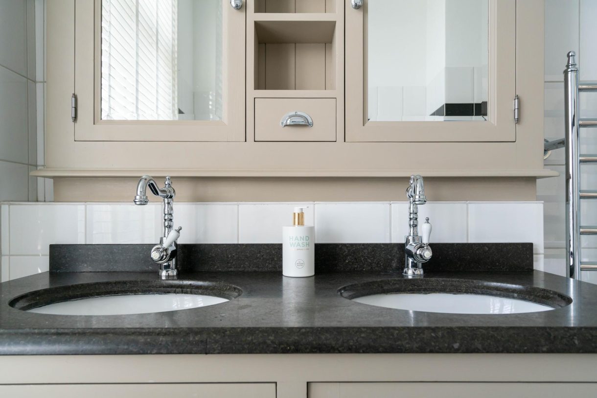 Te koop: Foto Woonhuis aan de Van Boetzelaerlaan 62 in 's-Gravenhage