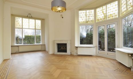 Te koop: Foto Woonhuis aan de Hasseltsestraat 1 in 's-Gravenhage