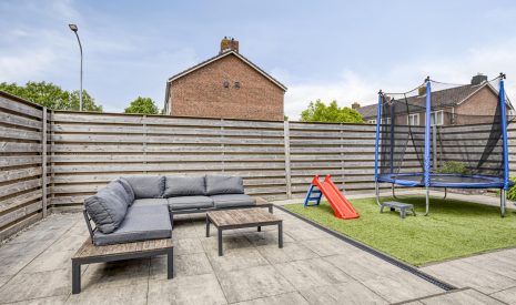 Te koop: Foto Woonhuis aan de Herman Colleniusstraat 24 in Leek