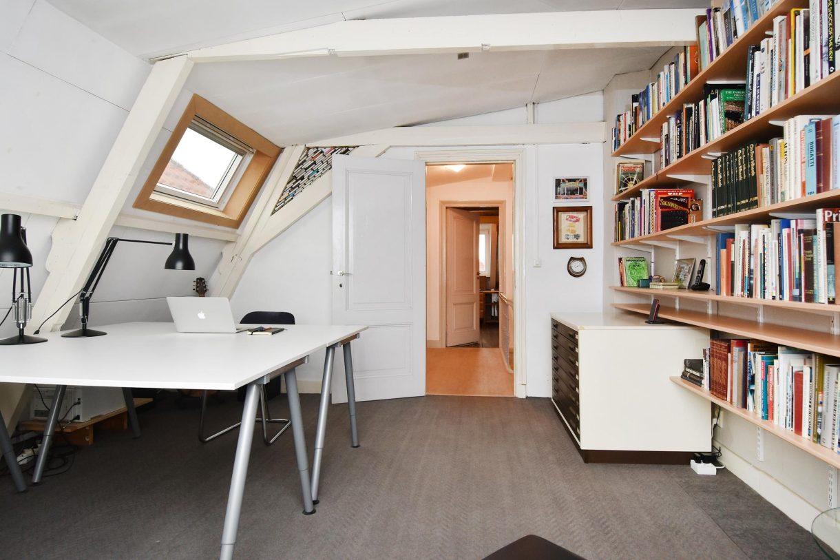 Te koop: Foto Woonhuis aan de Malakkastraat 174 in 's-Gravenhage