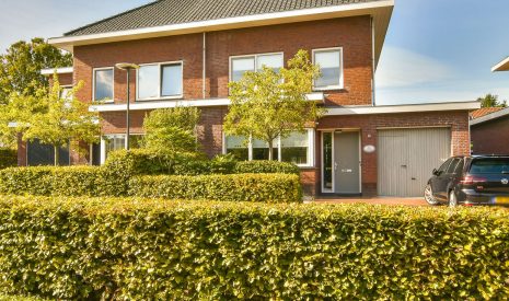 koop  Sassenheim  Prins Bernhardstraat 11 – Hoofdfoto