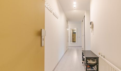 Te koop: Foto Appartement aan de Monseigneur van Steelaan 59m in Voorburg