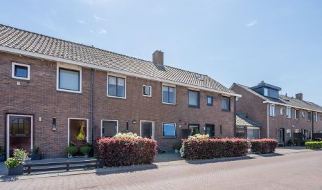 Te koop: Foto Woonhuis aan de Doude van Troostwijkstraat 6 in Nieuwer Ter Aa
