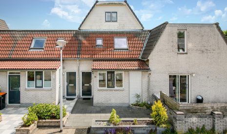 koop  Houten  Meerkoetweide 18 – Hoofdfoto