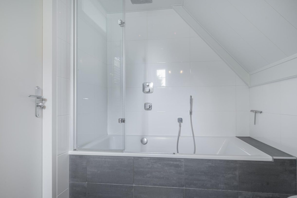 Te koop: Foto Woonhuis aan de Tappersgilde 16 in Houten