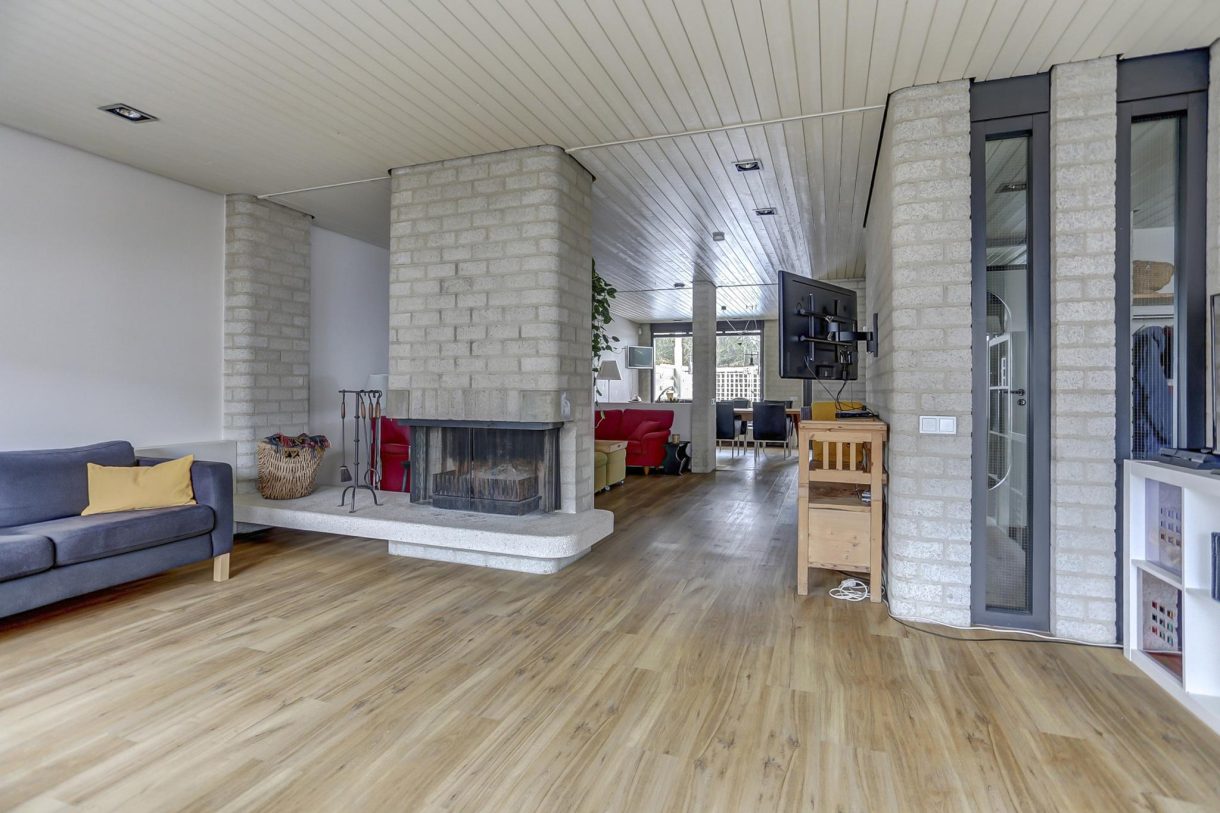 Te koop: Foto Woonhuis aan de Stationsstraat 49 in Rijen