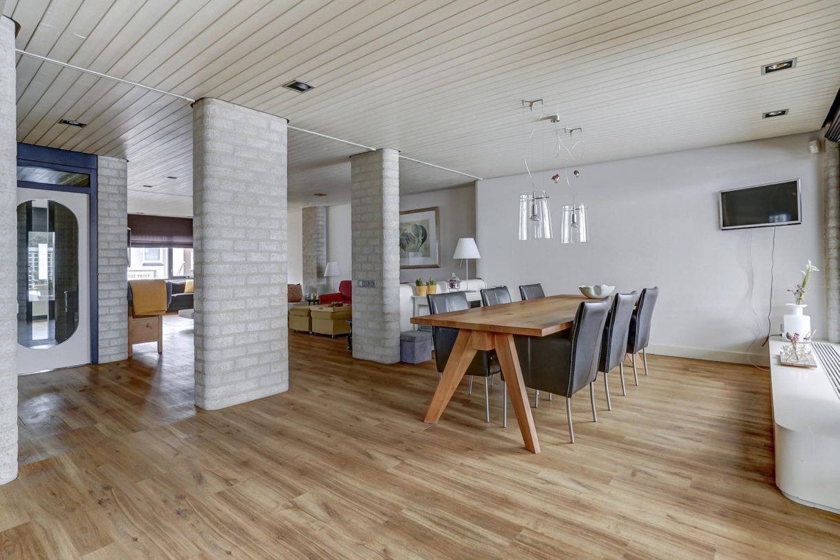 Te koop: Foto Woonhuis aan de Stationsstraat 49 in Rijen