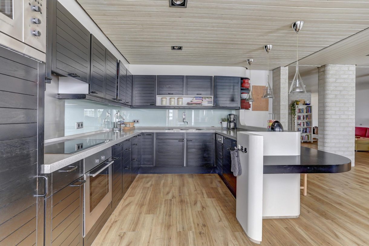 Te koop: Foto Woonhuis aan de Stationsstraat 49 in Rijen