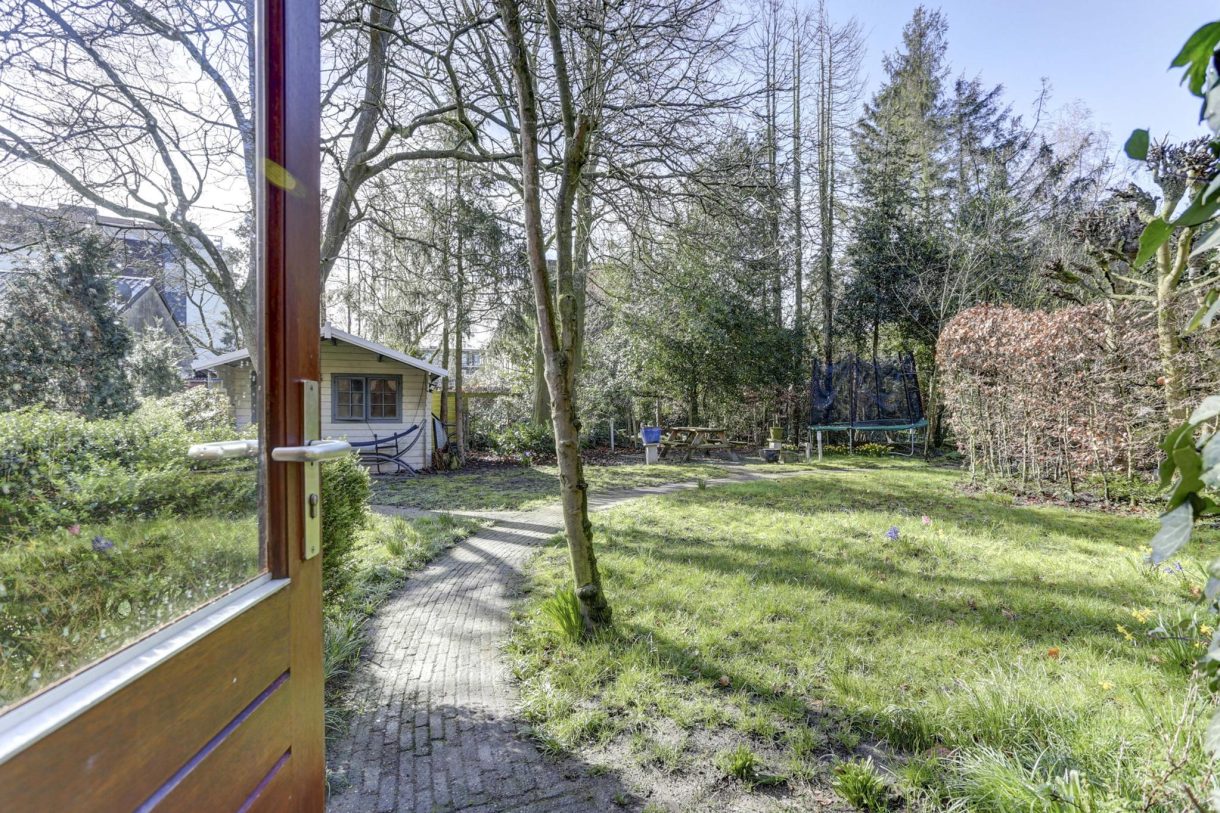 Te koop: Foto Woonhuis aan de Stationsstraat 49 in Rijen