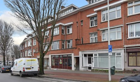 koop  's-Gravenhage  Westduinweg 54A – Hoofdfoto