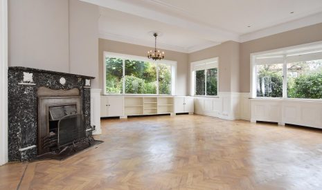 Te koop: Foto Woonhuis aan de Mechelsestraat 13 in 's-Gravenhage