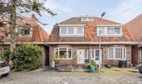 koop  Koog aan de Zaan  Krokusstraat 42 – Hoofdfoto