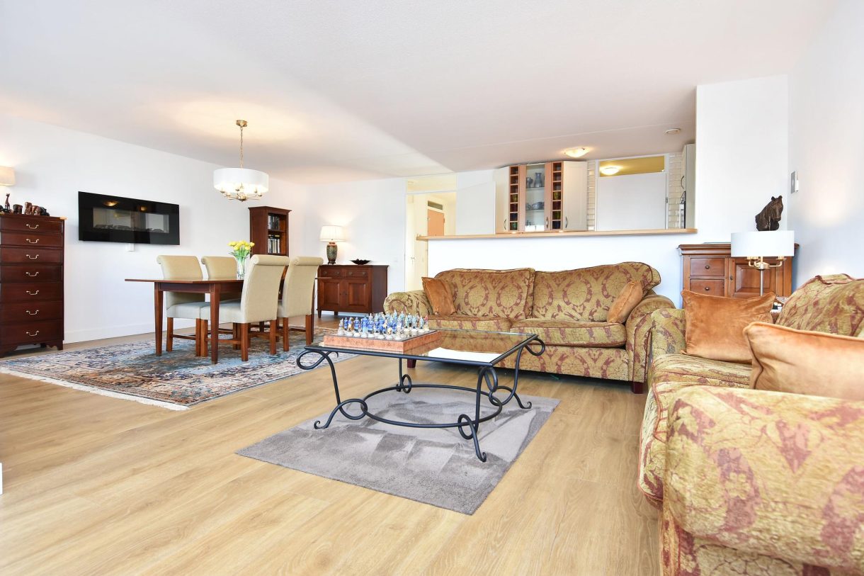 Te koop: Foto Appartement aan de Gevers Deynootweg 77B in 's-Gravenhage