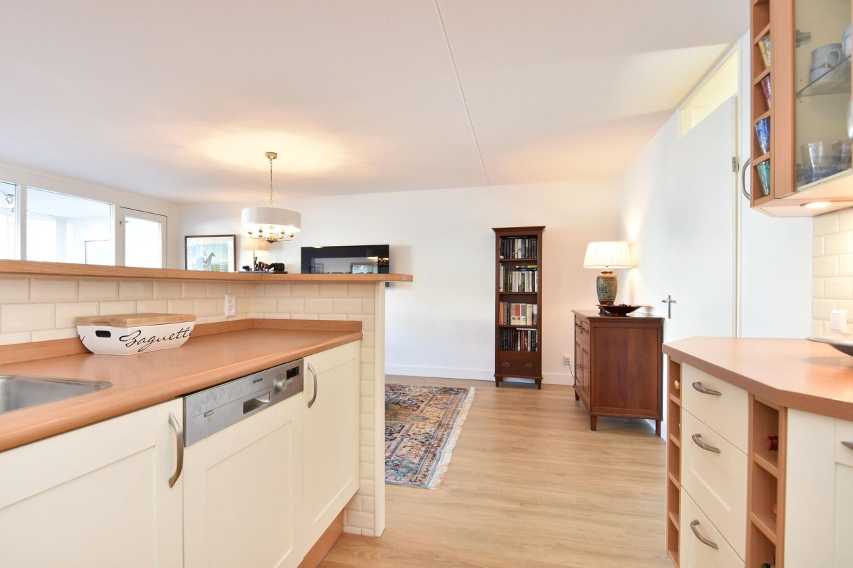 Te koop: Foto Appartement aan de Gevers Deynootweg 77B in 's-Gravenhage