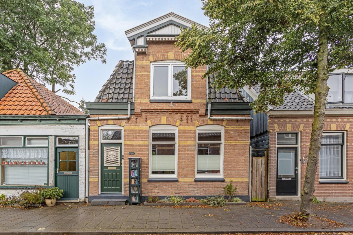 Te koop: Foto Woonhuis aan de Weverstraat 43 in Wormerveer