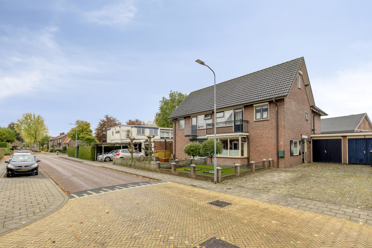 Te koop: Foto Woonhuis aan de Burg Mr Verbeekstraat 22 in Dinxperlo