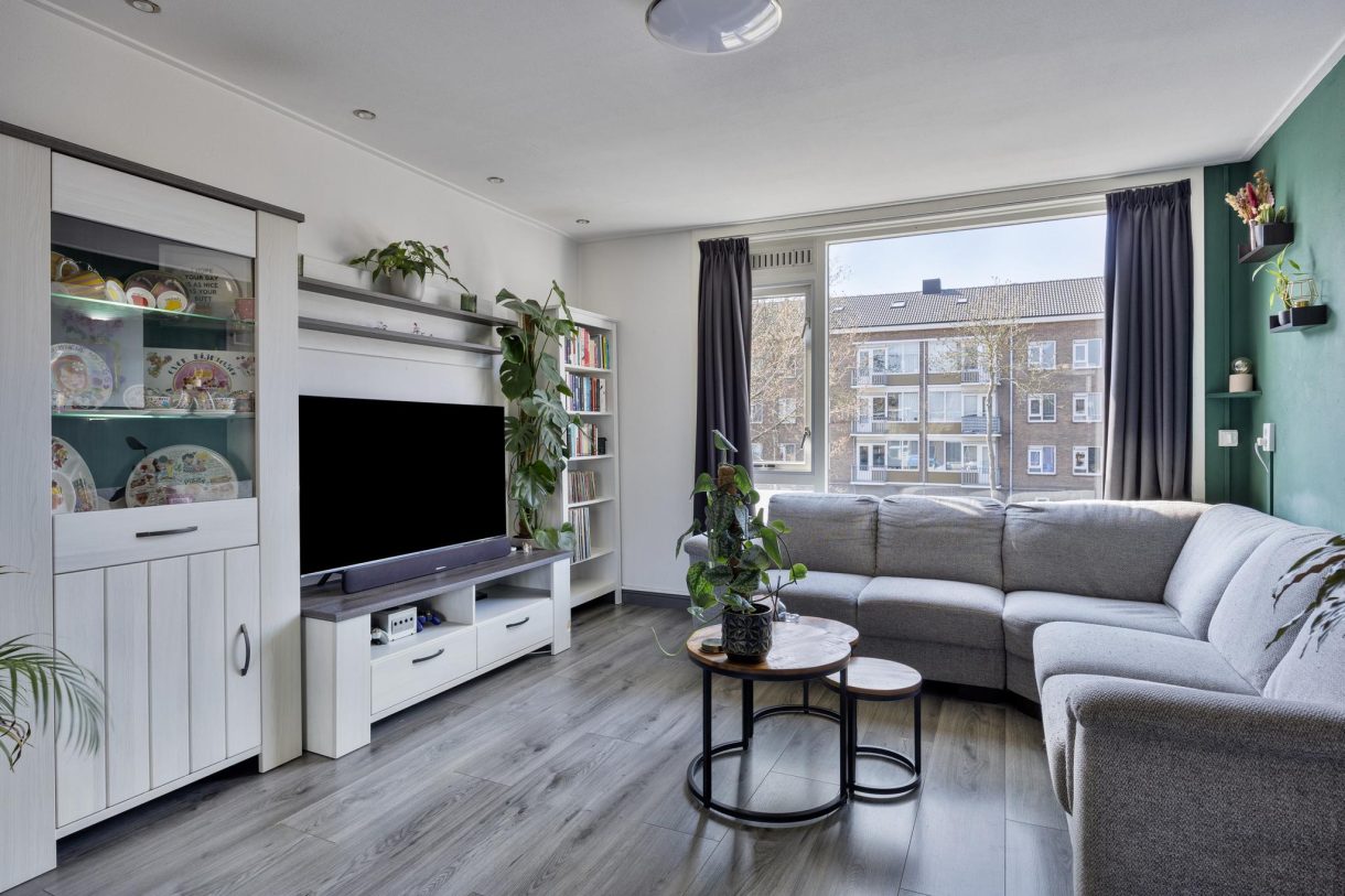 Te koop: Foto Appartement aan de Witte de Withstraat 8 in Alphen aan den Rijn