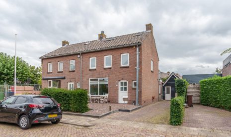 Te koop: Foto Woonhuis aan de Hendrik van Viandenstraat 22 in Vreeland