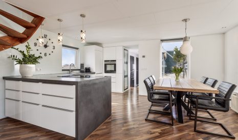 Te koop: Foto Woonhuis aan de Communicatieweg West 19 in Assendelft
